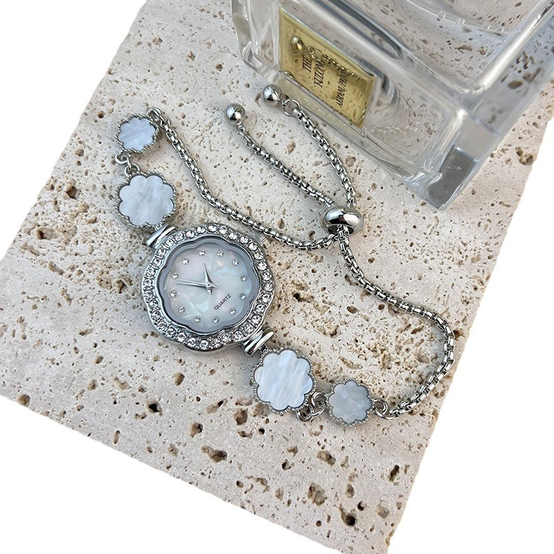 MD-S01445 female students watch four-leaf clover inlaid with diamonds ins Academ